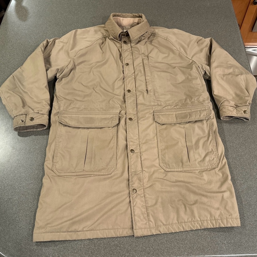 LL Bean Mens XL. Smoke free home. Quilted, heavy chore coat.